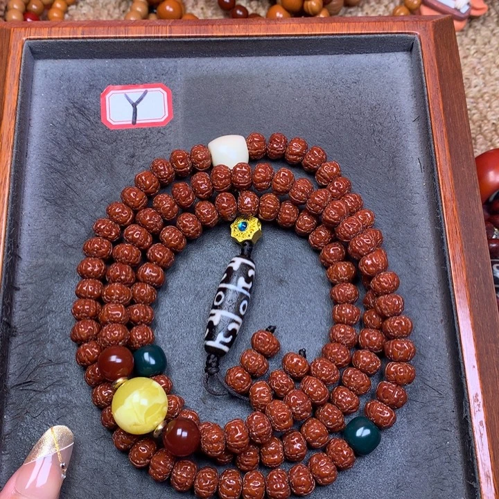 金刚菩提吊坠菩提