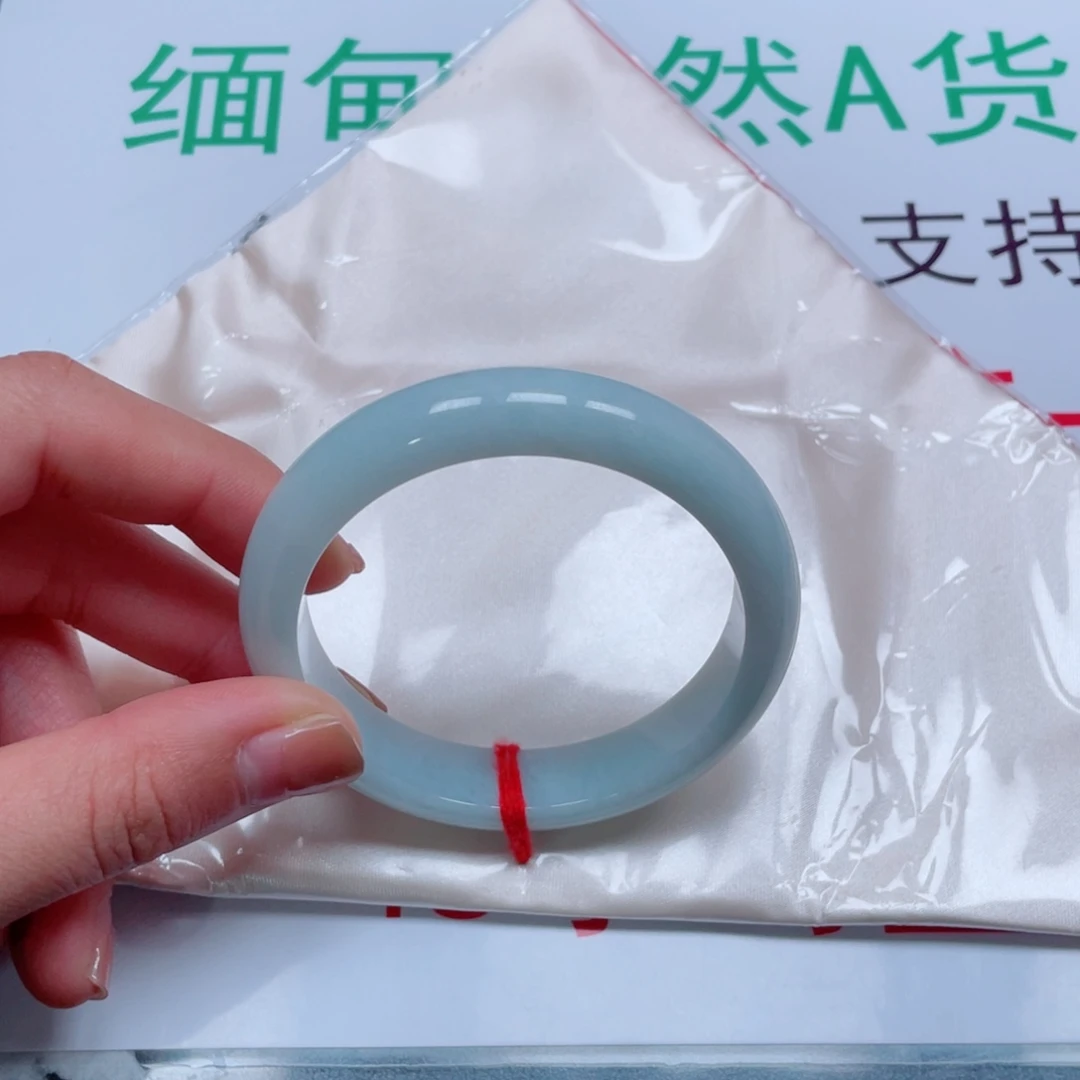 翡翠未镶嵌手镯翡翠手镯翡翠