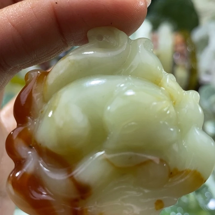 岫玉未镶嵌岫玉吊坠