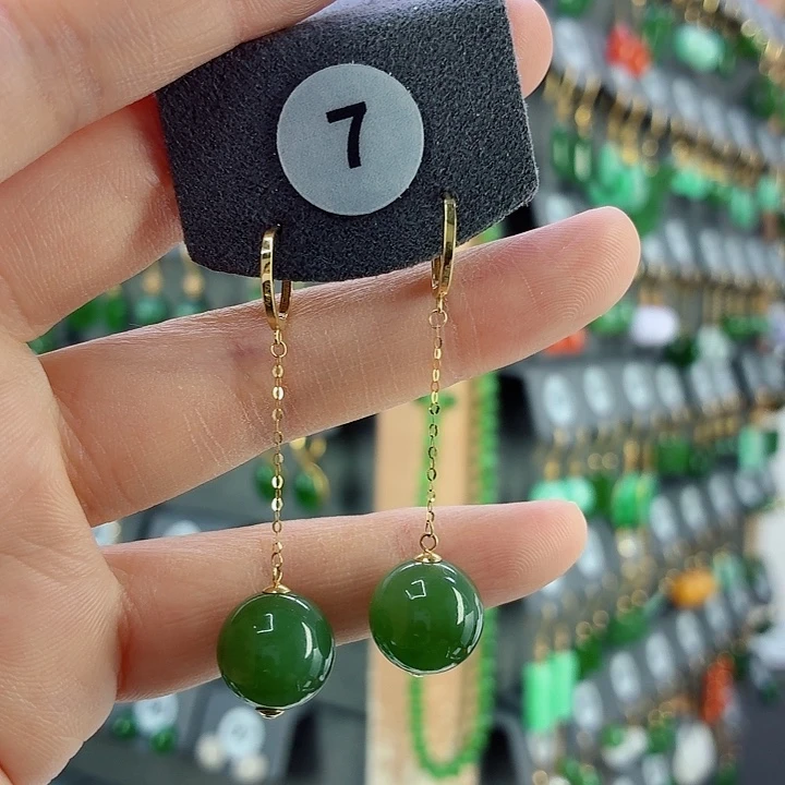 和田玉18K金镶嵌耳饰