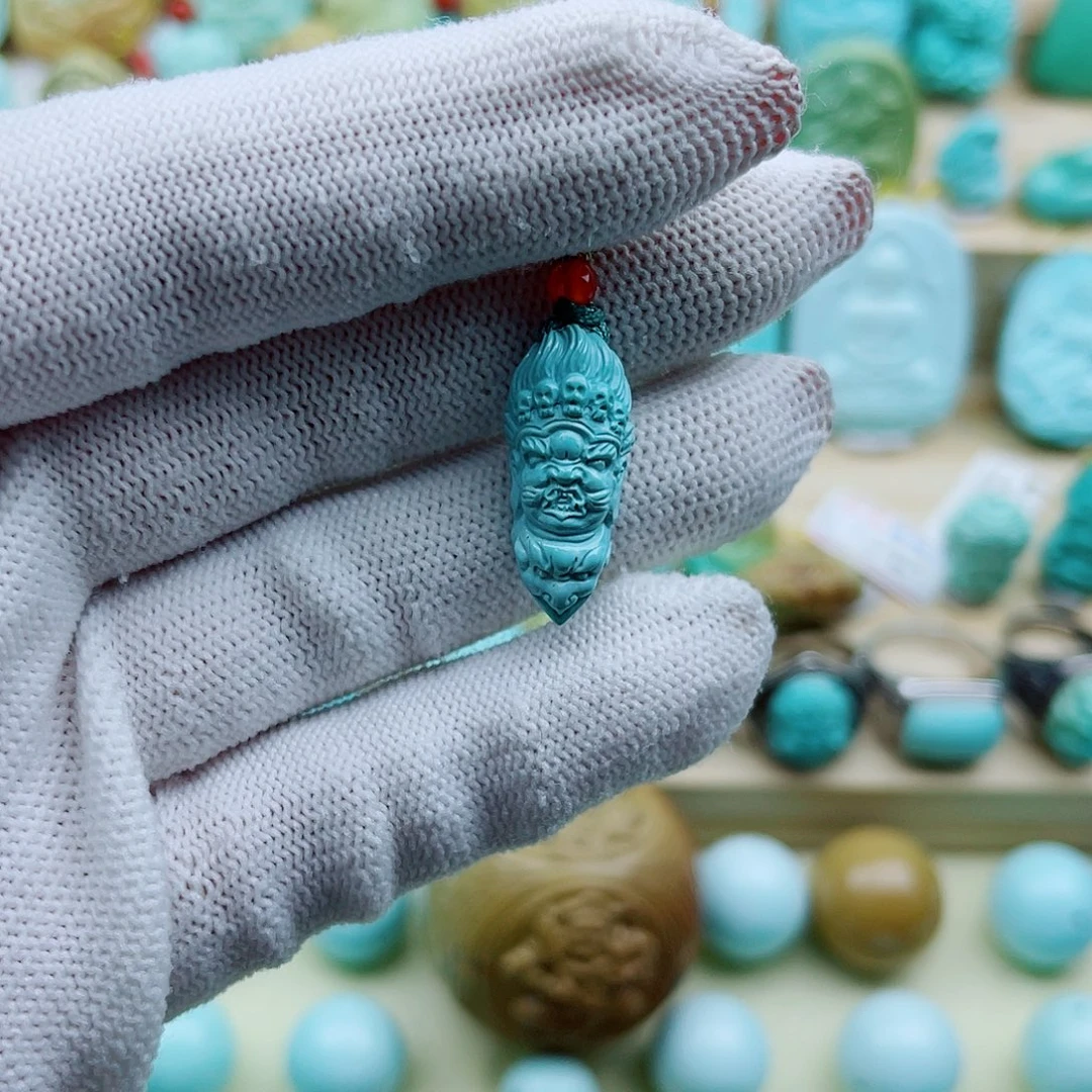 绿松石未镶嵌珠宝奇石