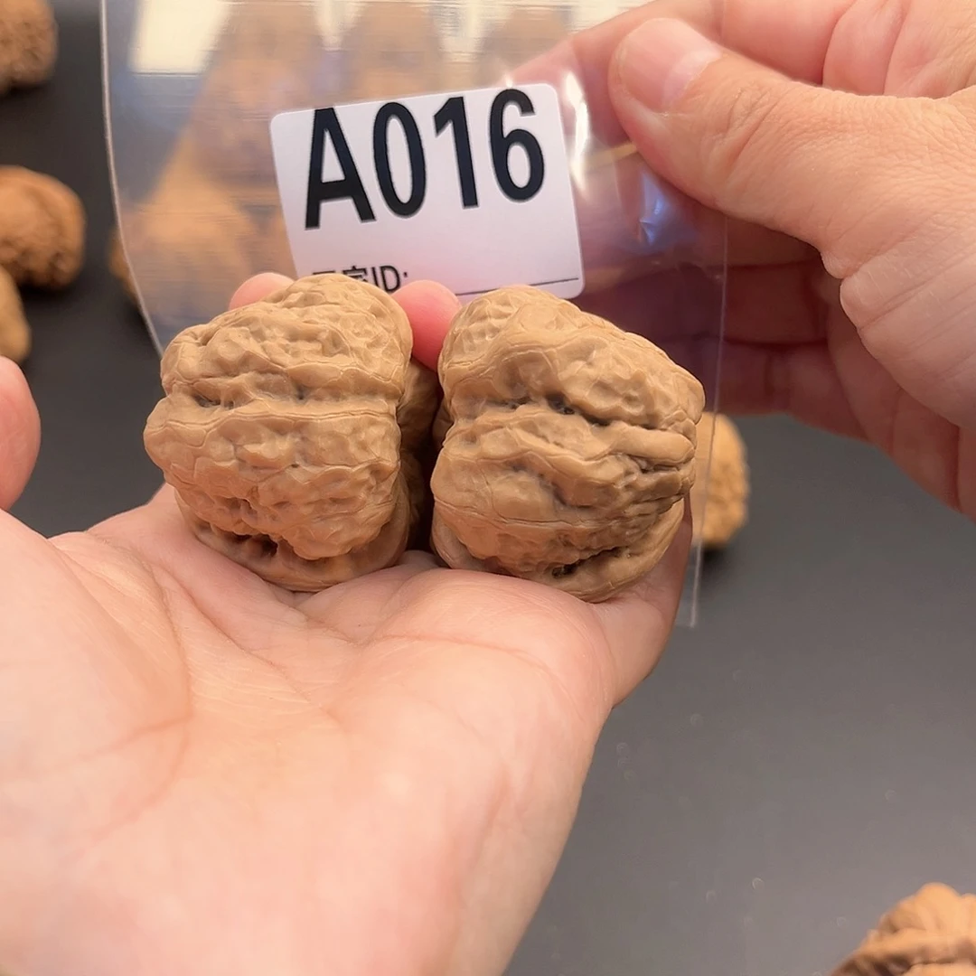 桃核吊坠笋*鱼蛙蛙精品41