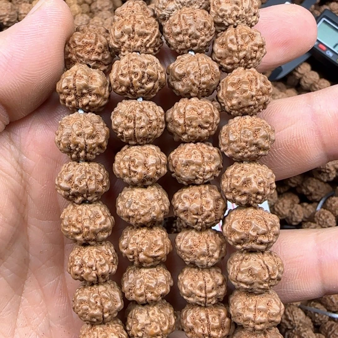 常***）吊坠金刚菩提古树梅花