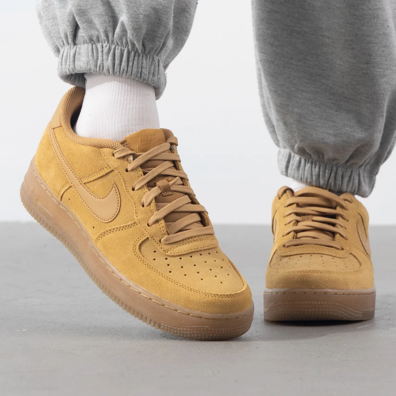 耐克正品空军一号女小麦色板鞋女鞋情侣2025夏新款休闲鞋HQ7476