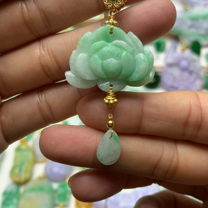 颈饰未镶嵌翡翠翡翠