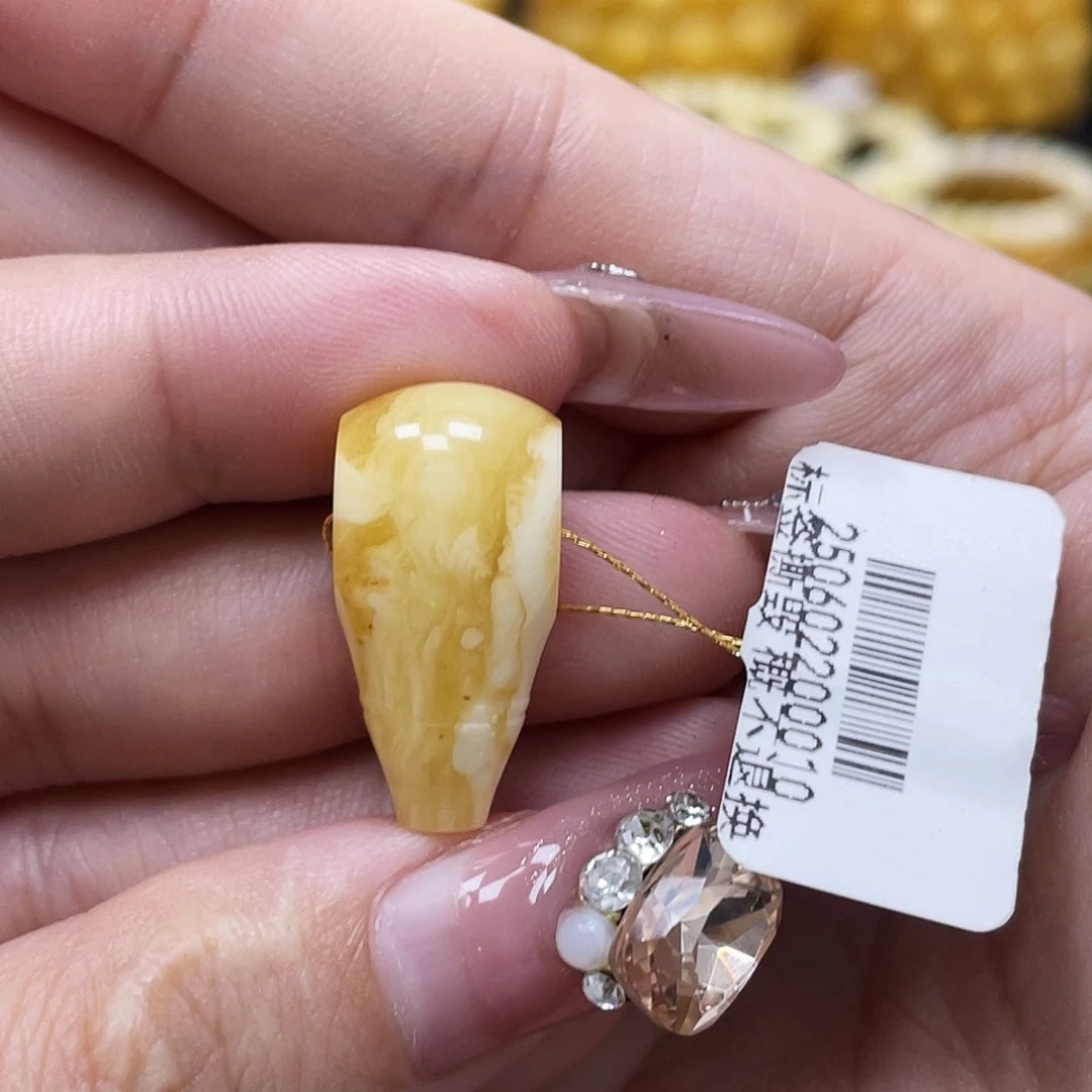 裸石蜜蜡未镶嵌11.8*23m m浓蜡金白妖花三通瑕疵福利