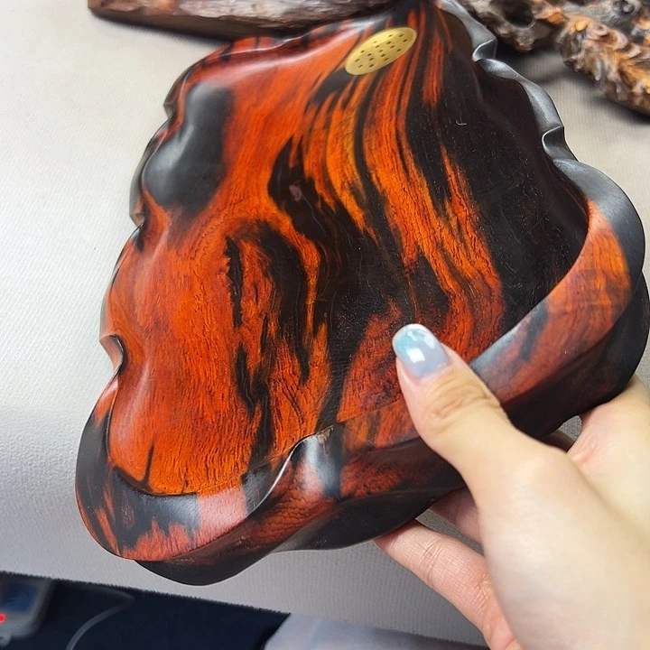 山*石老挝大红酸枝茶盘一个