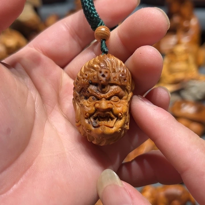 柏木（崖柏）点点关注