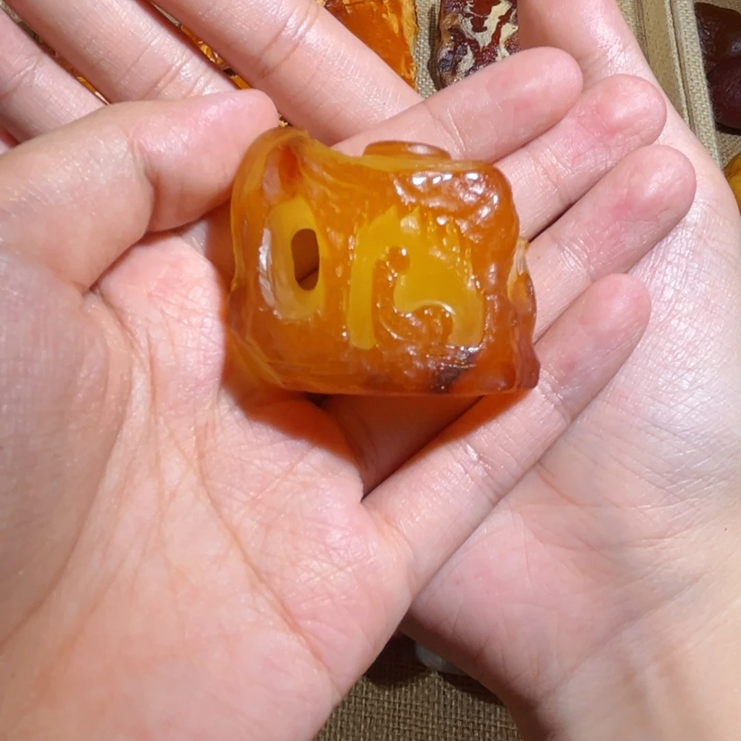 琥珀未镶嵌颈饰蜜蜡悟道茶壶