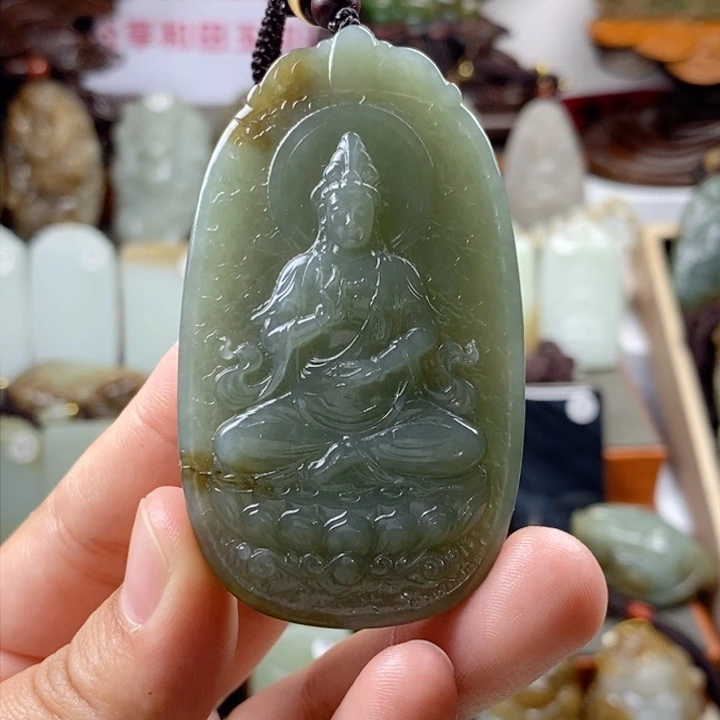 和田玉（糖玉）未镶嵌颈饰