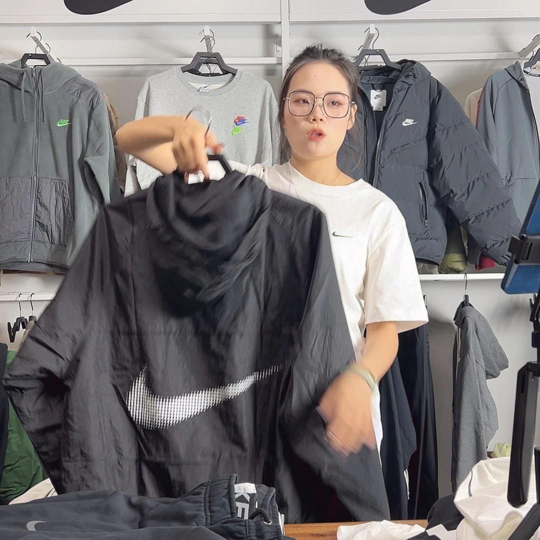 6311外套 XXL 170-190斤不退换