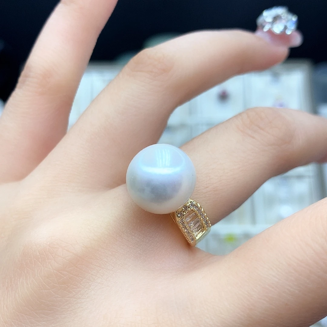 淡水珍珠颈饰合金