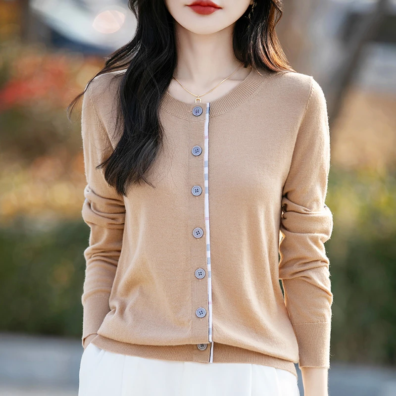 太漂亮了！精纺布边圆领开衫时尚秋冬女圆领外搭衫女士百搭打底