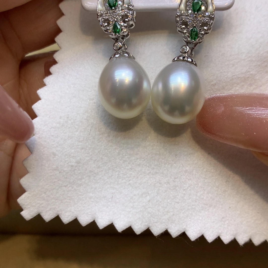 银S925镶嵌耳饰海水珍珠