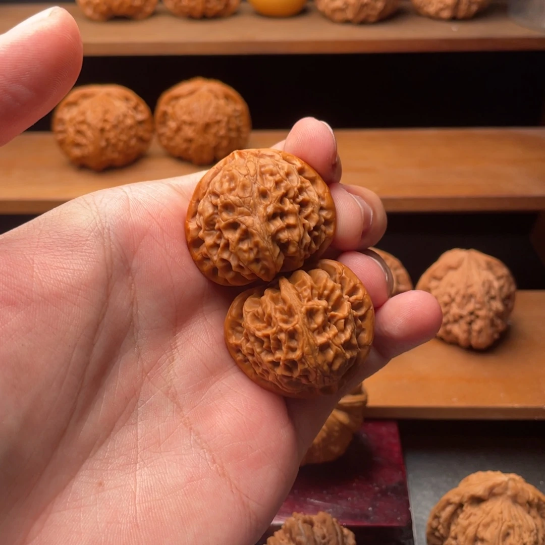 文玩核桃把件狗*35毕业宫灯