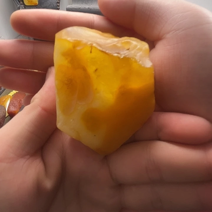 定制琥珀未镶嵌纯天然蜜蜡吊坠