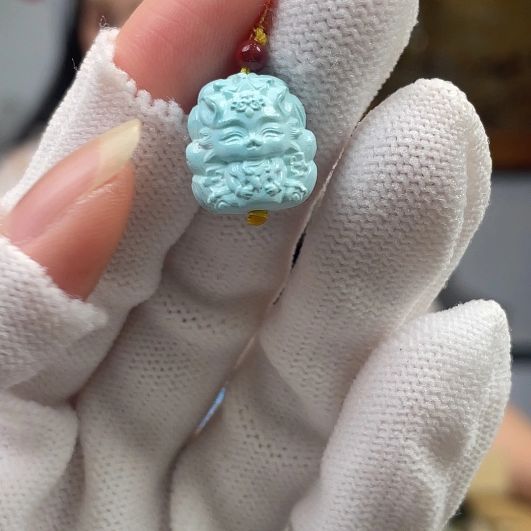 绿松石未镶嵌挂件