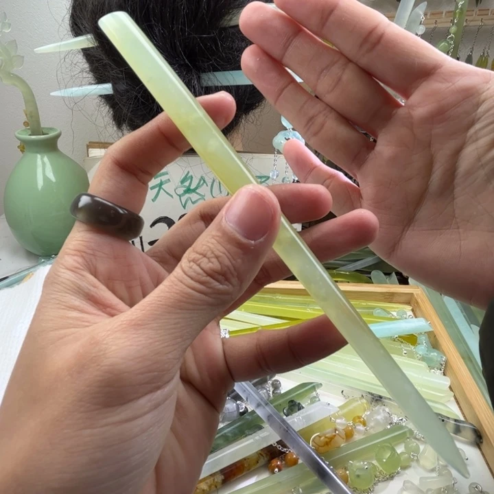 蛇纹石玉发饰未镶嵌17.6长