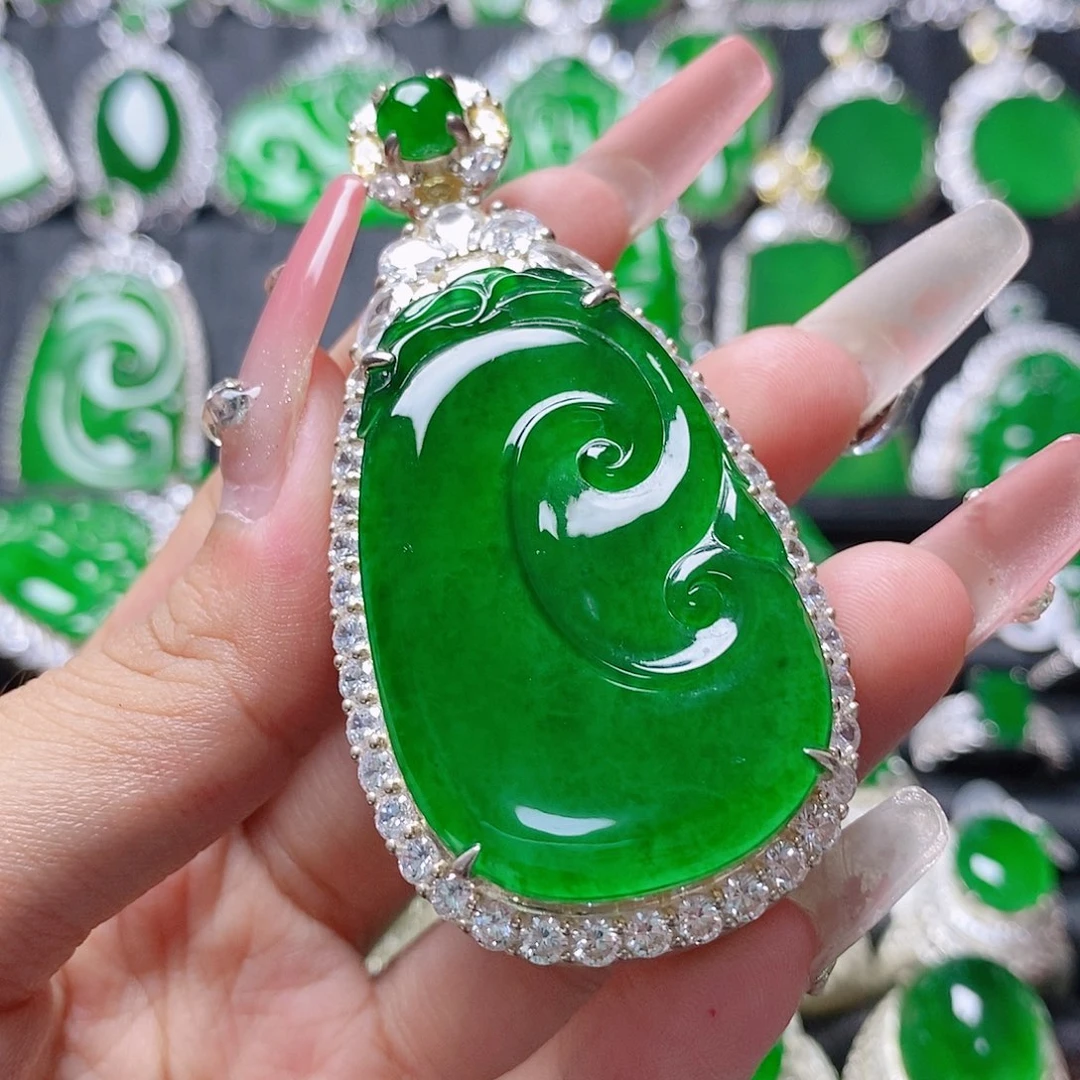 翡翠银S925镶嵌颈饰