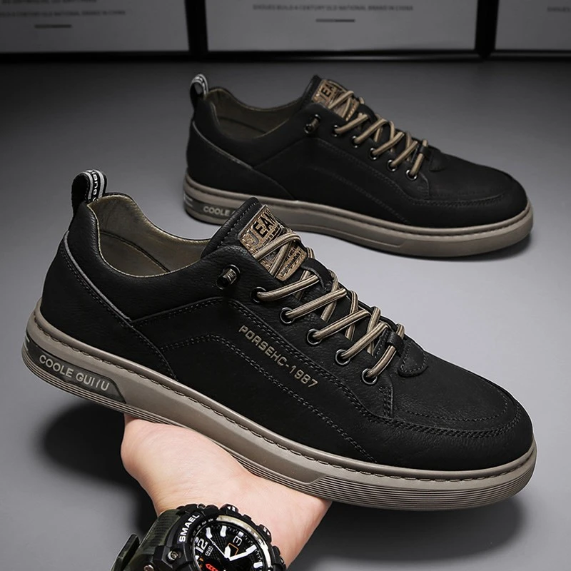 板鞋男2025新款秋季透气厨房防滑休闲皮鞋黑色厨师上班工作劳保鞋