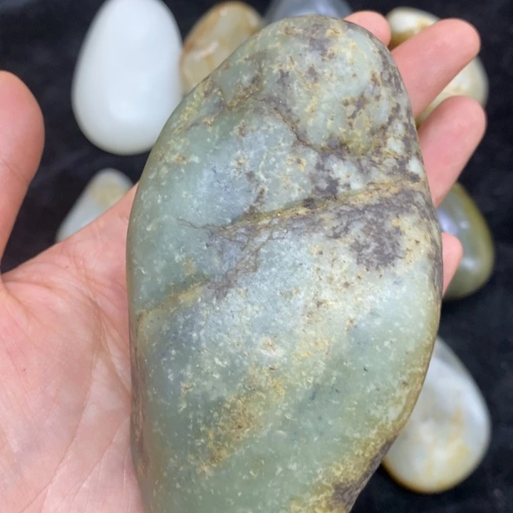 未镶嵌和田玉（糖玉）挂件