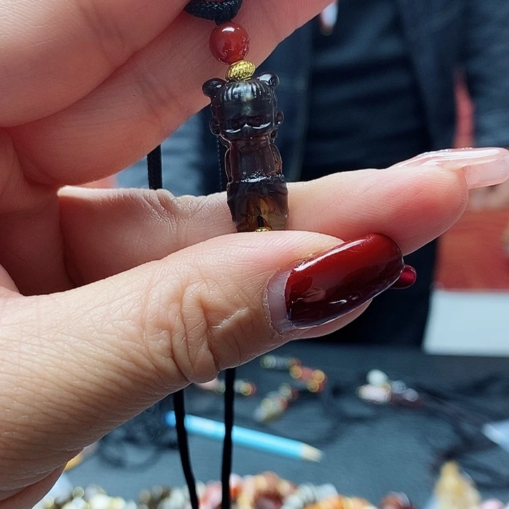 玛瑙/玉髓颈饰合金北****室