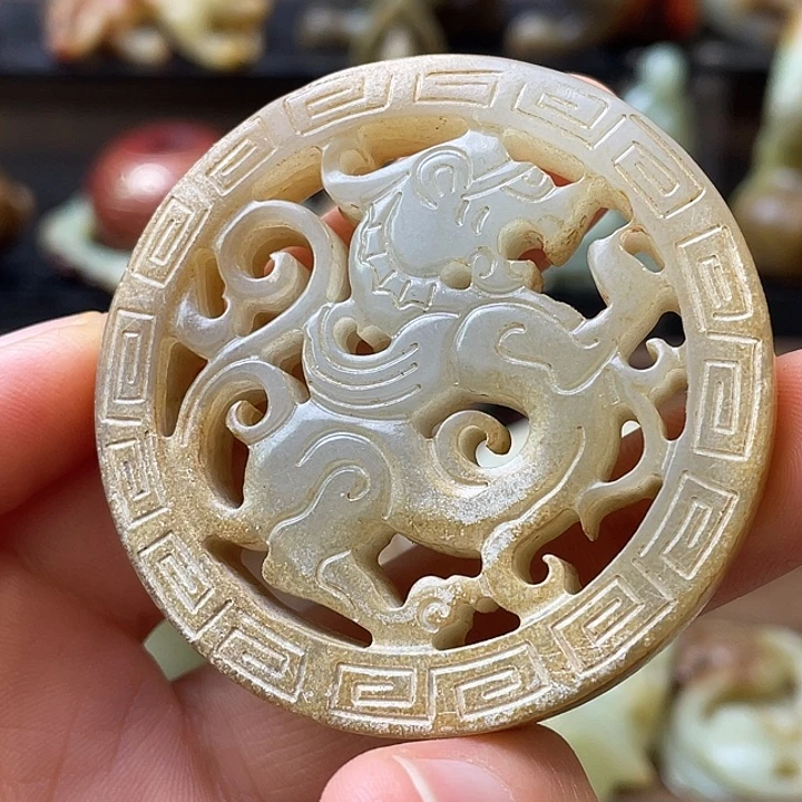 和田玉（糖玉）未镶嵌颈饰