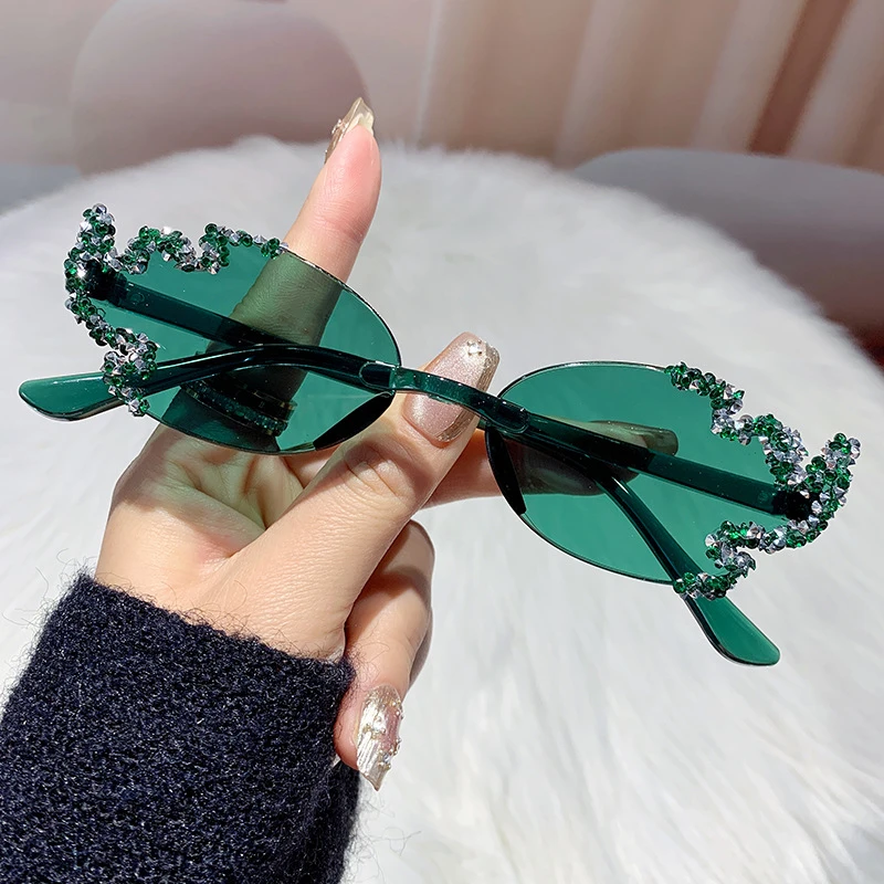 初夏新款火焰个性海洋糖果色墨镜手工镶钻拍照夜店酷炸街太阳镜