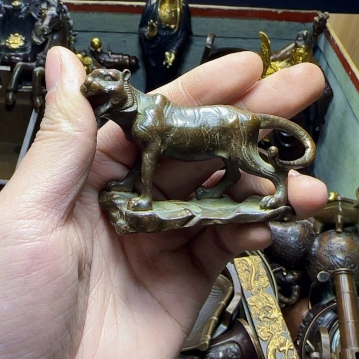 铜器把玩摆件链接