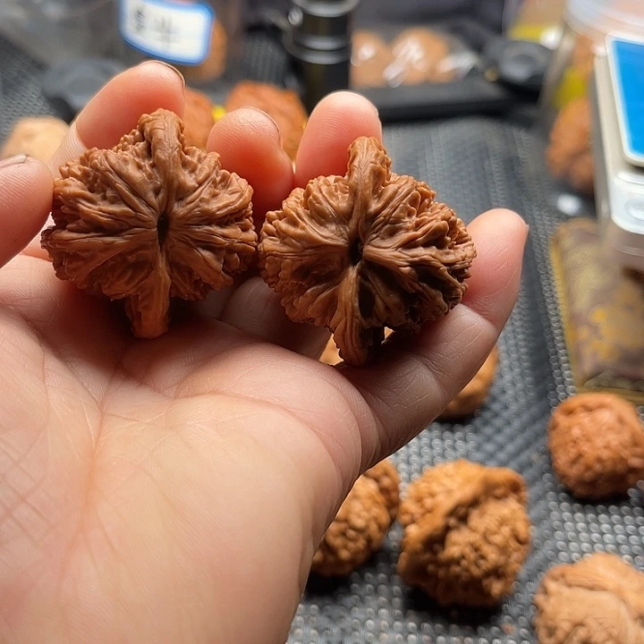 把件桃核全品虎头边41