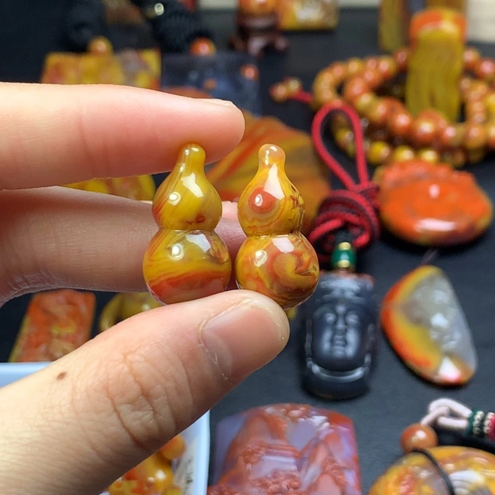 大***铺玛瑙/玉髓未镶嵌葫芦