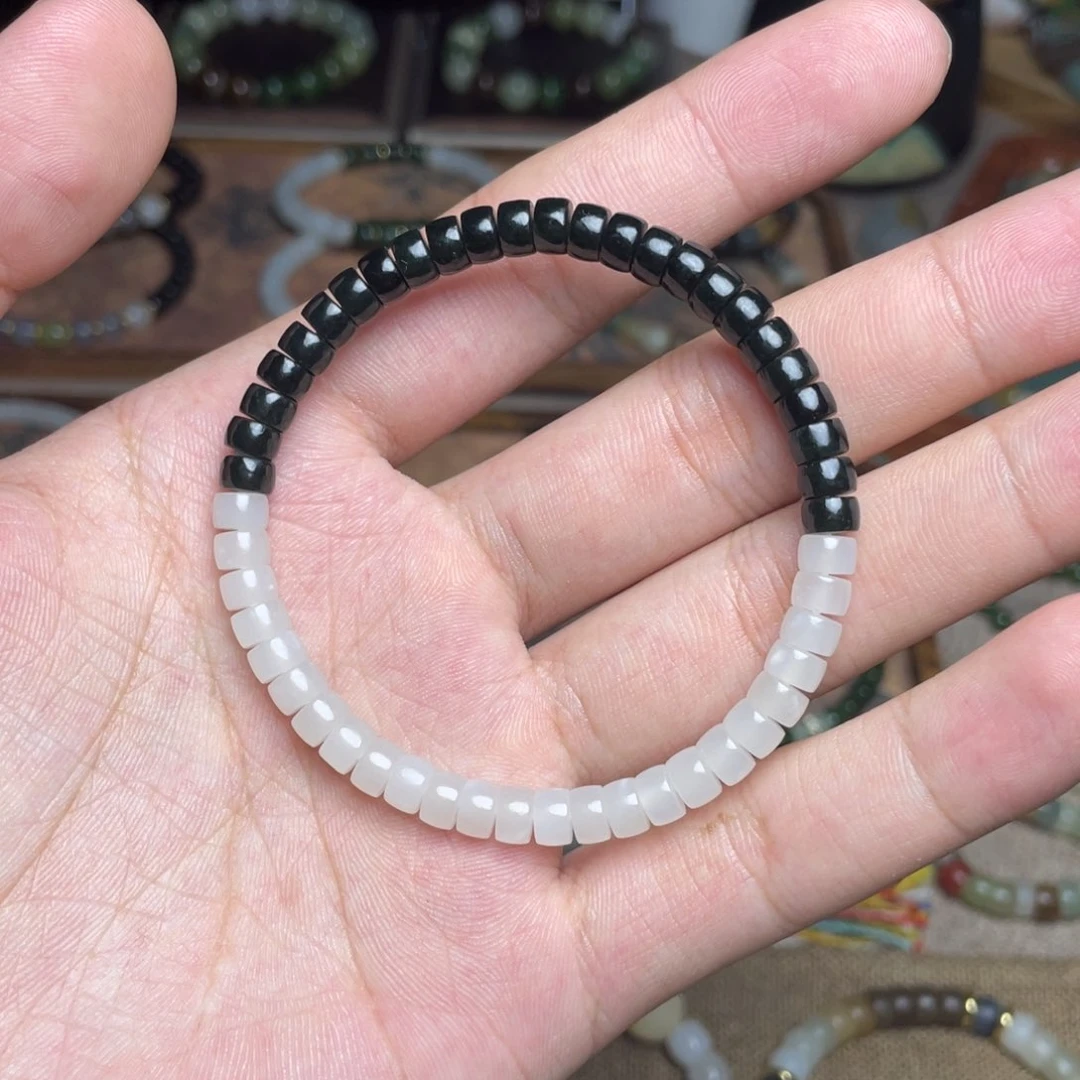 咖***上手链未镶嵌和田玉