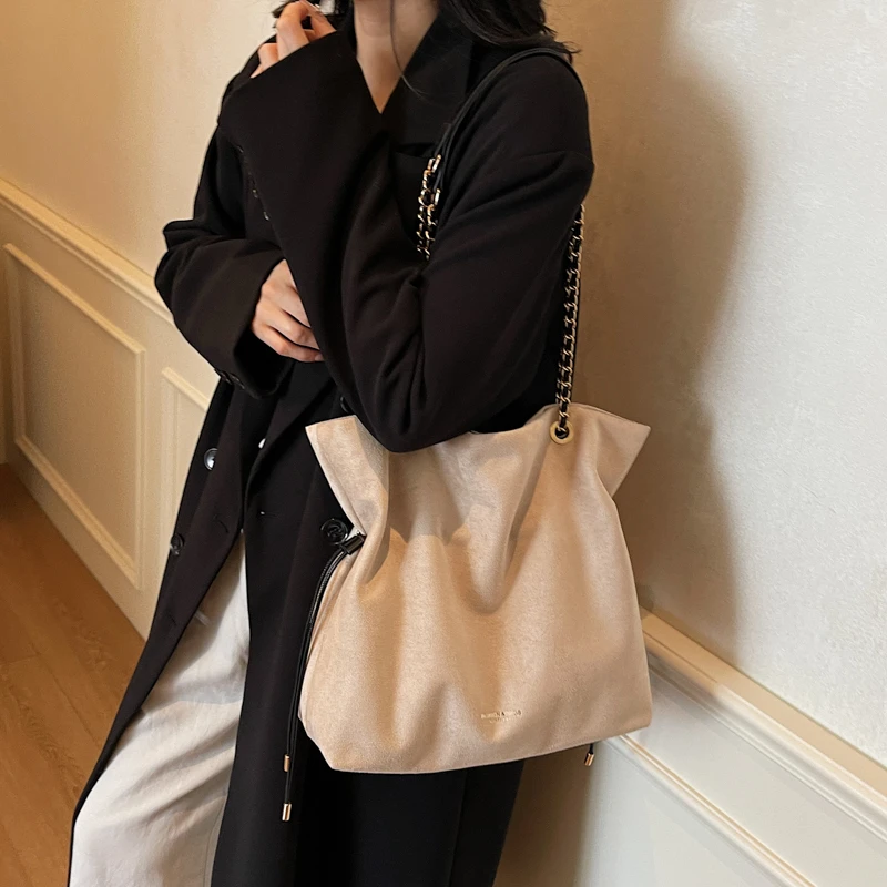 托特包磁扣耐磨耐脏耐刮单肩包百搭秋冬简约单肩