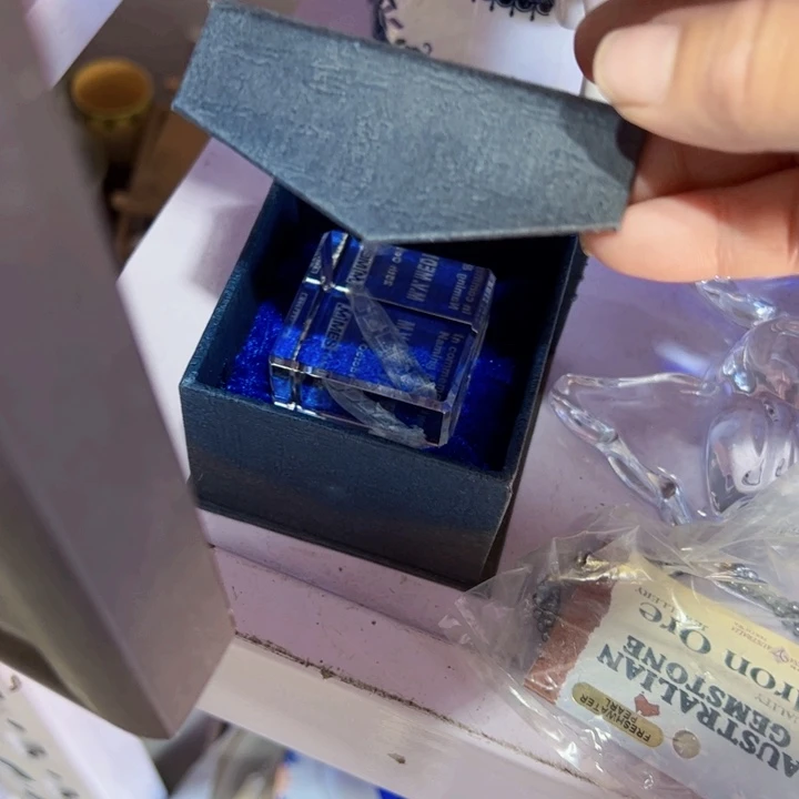 Ⅹ****R新亿阁清货价无售后谨慎参拍