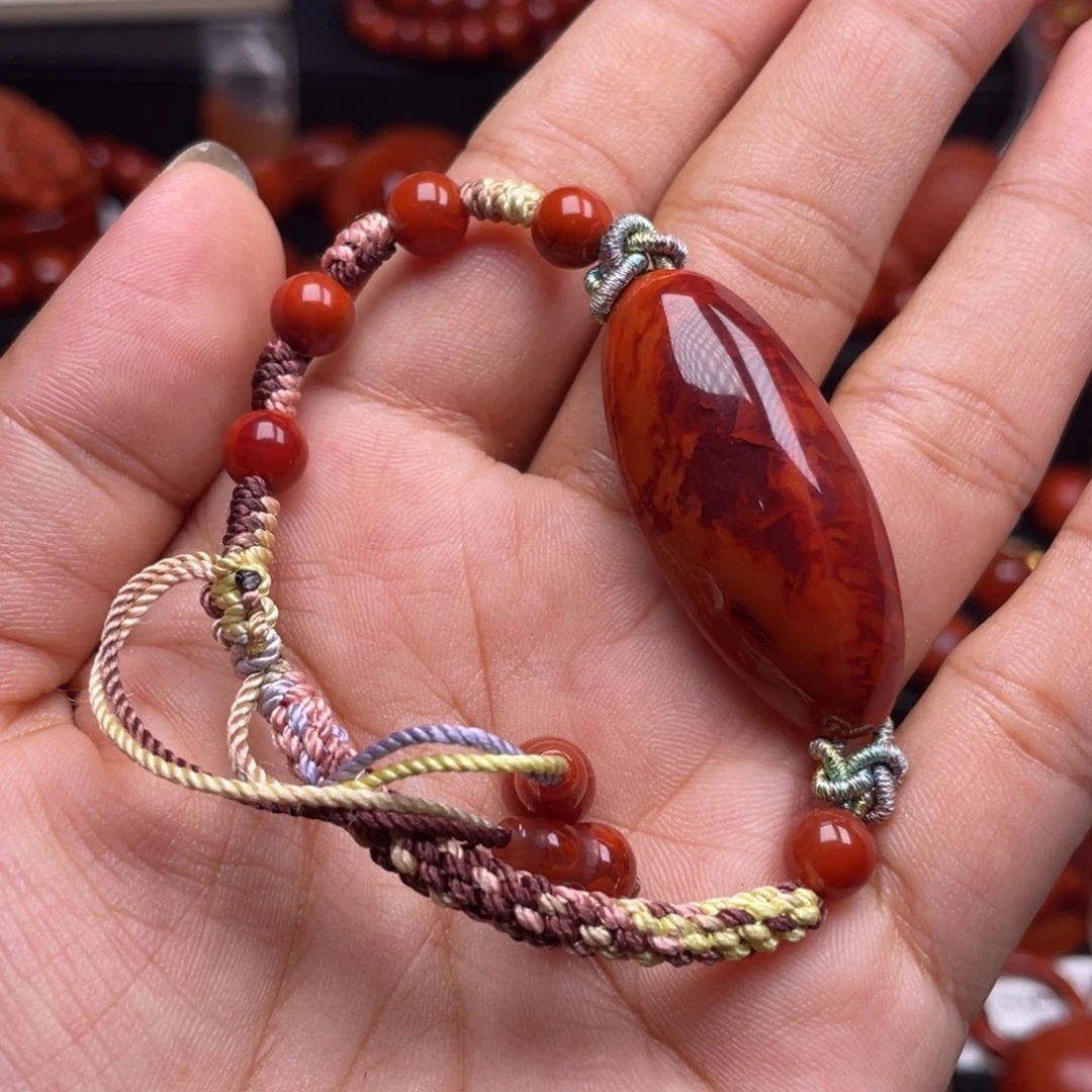 南红玛瑙未镶嵌珠宝奇石手牌