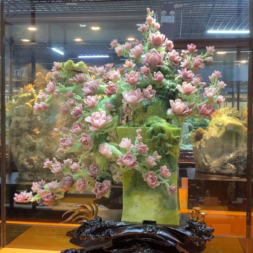 【闪购商品】蛇纹石玉未镶嵌摆件覆膜