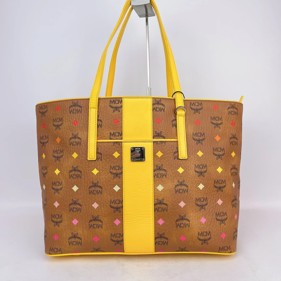 95新 MCM mcm牛皮托特36cm黄色 L263