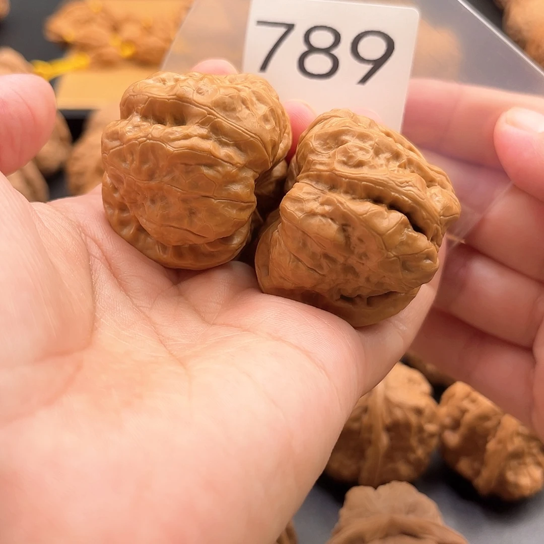 把件桃核蛙蛙精品42