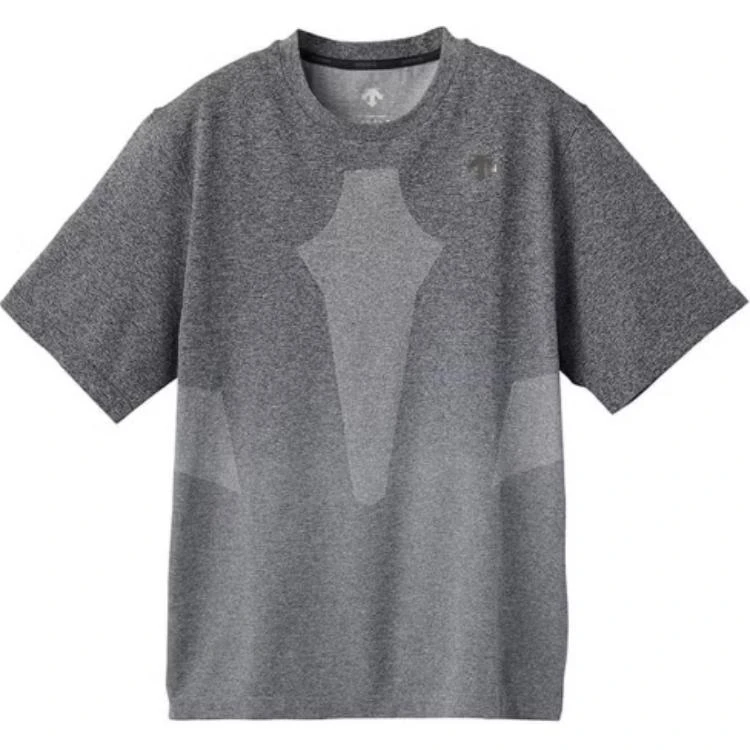 DESCENTE/迪桑特 时尚休闲透气纯色印花圆领短袖HT62M