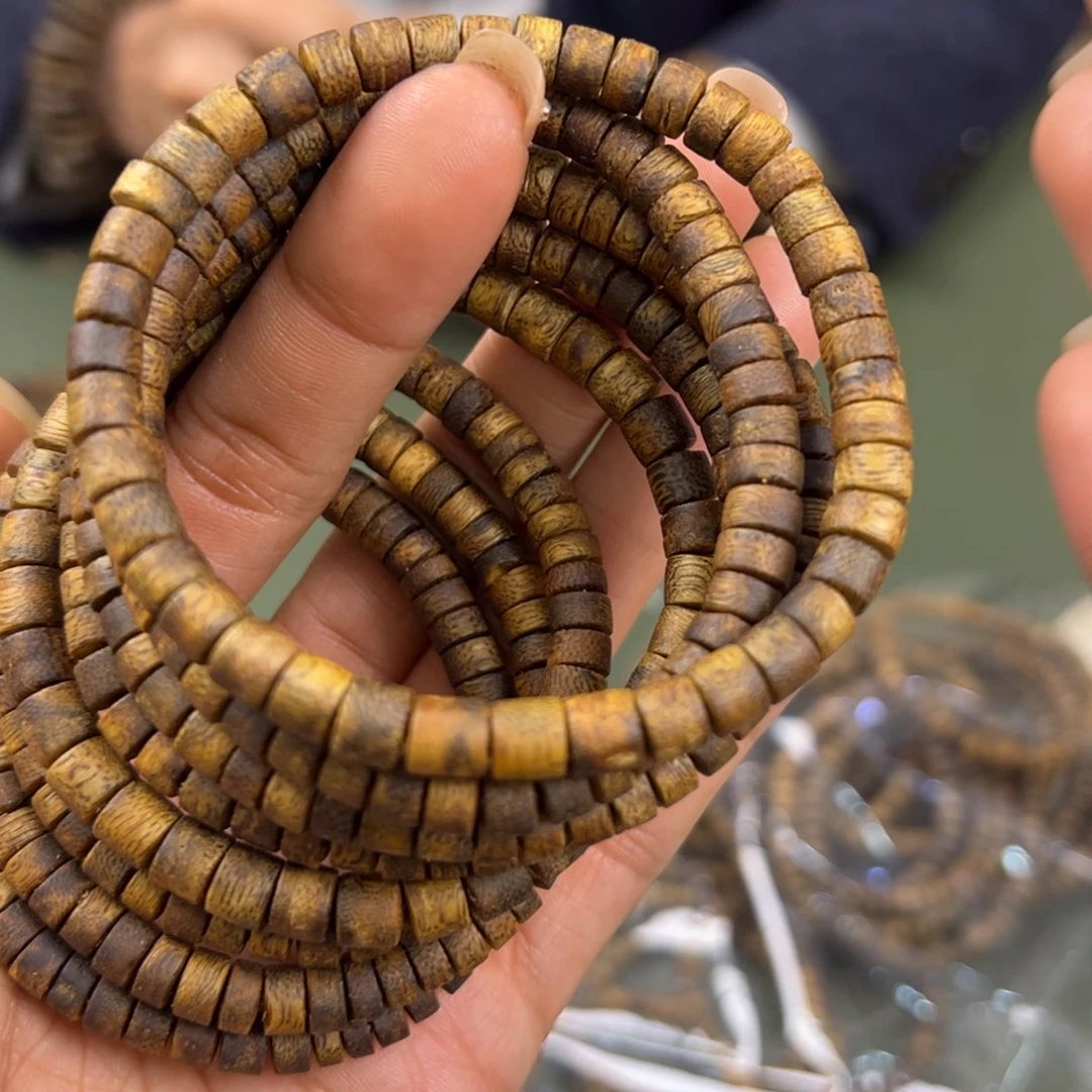 沉香沉香碎屑沉香文创-金沙叶片珠多样性发一