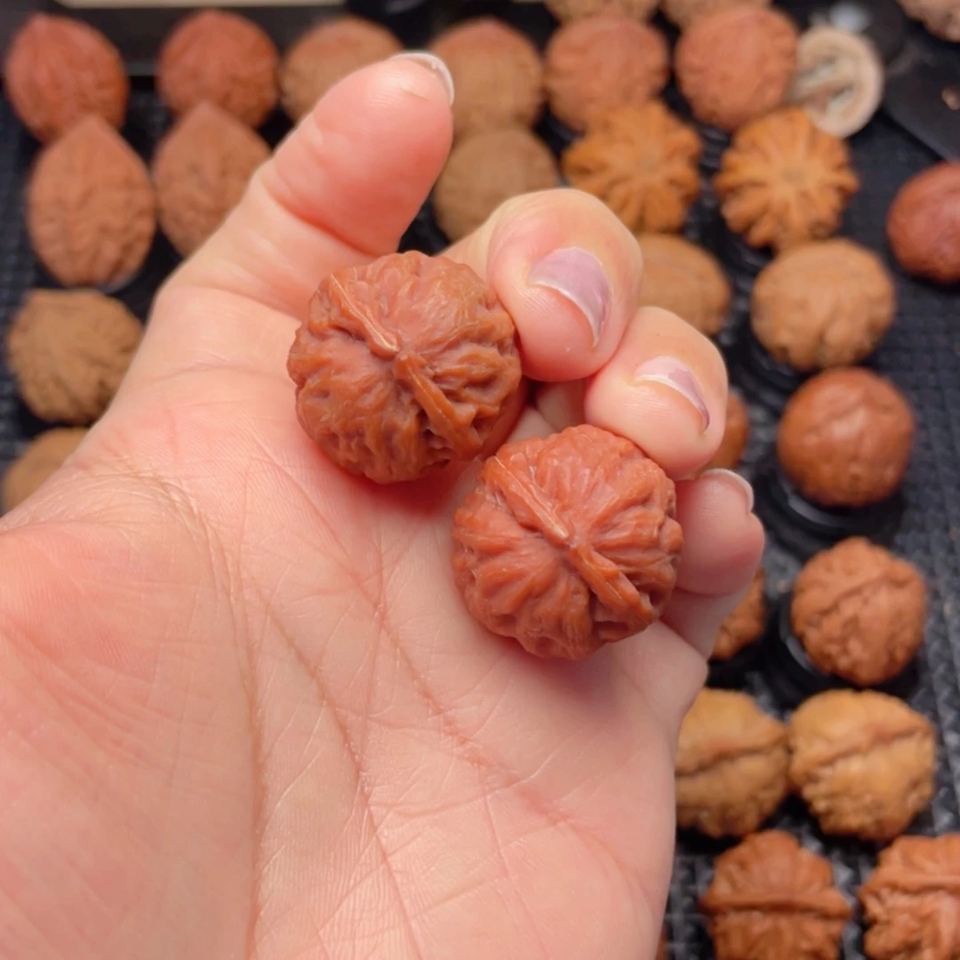 【闪购商品】把件文玩核桃红豆