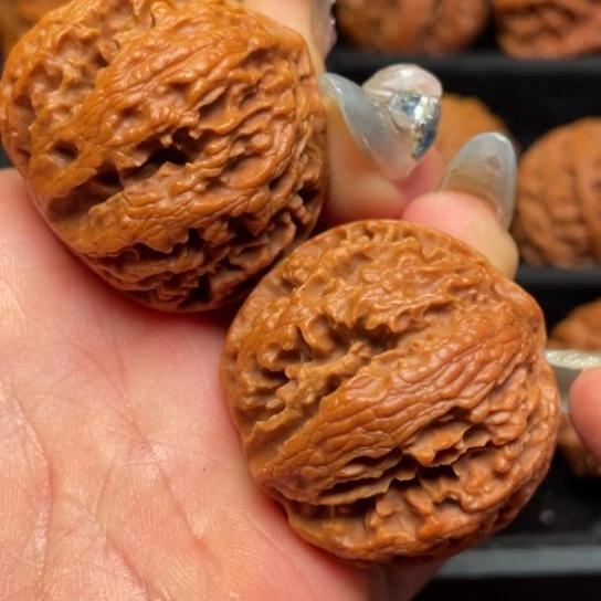 文玩核桃吊坠秦岭山脉核桃