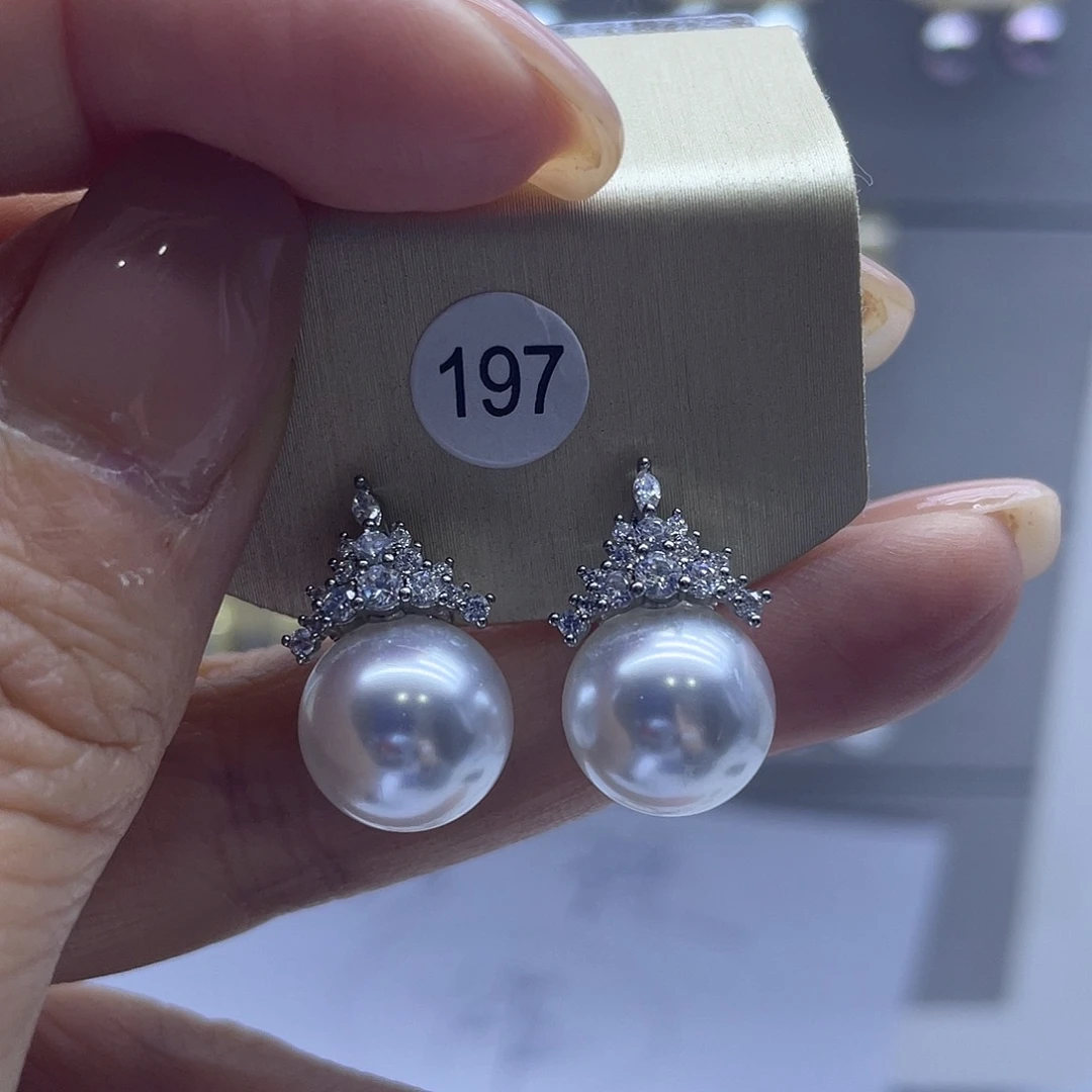 未镶嵌耳饰淡水珍珠