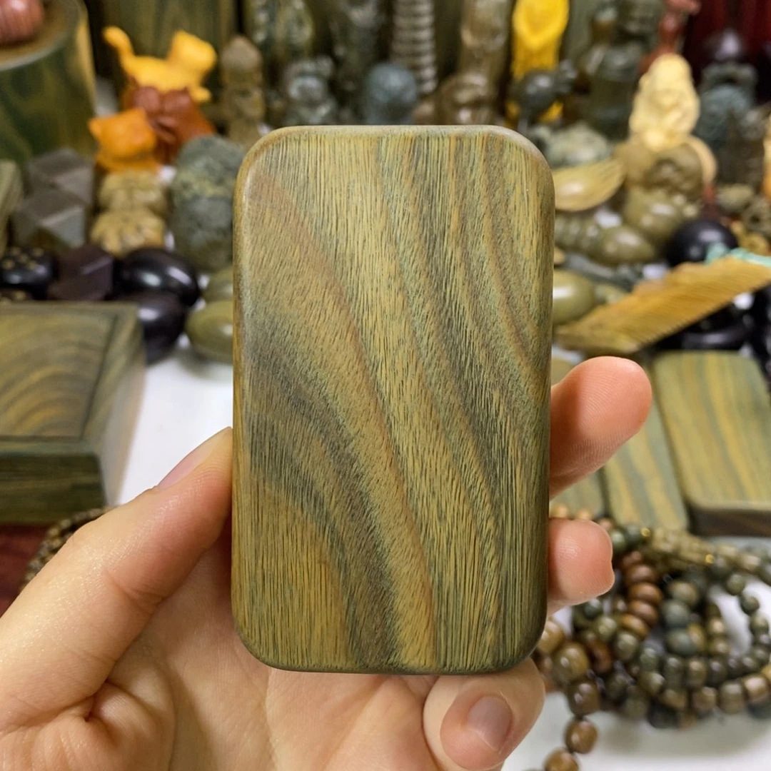 堇***言木绿檀木料工艺品