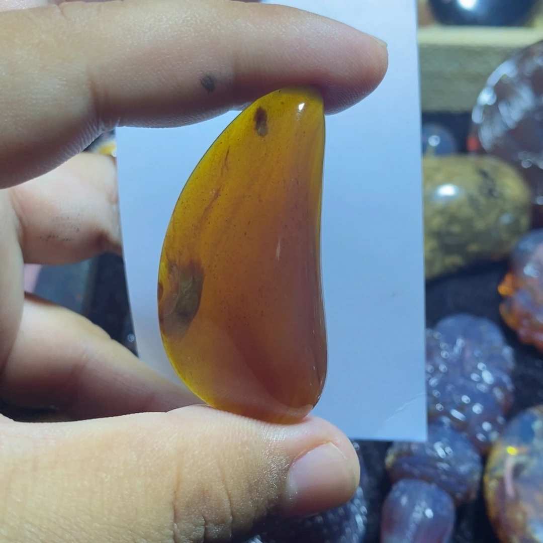 裸石琥珀未镶嵌珀