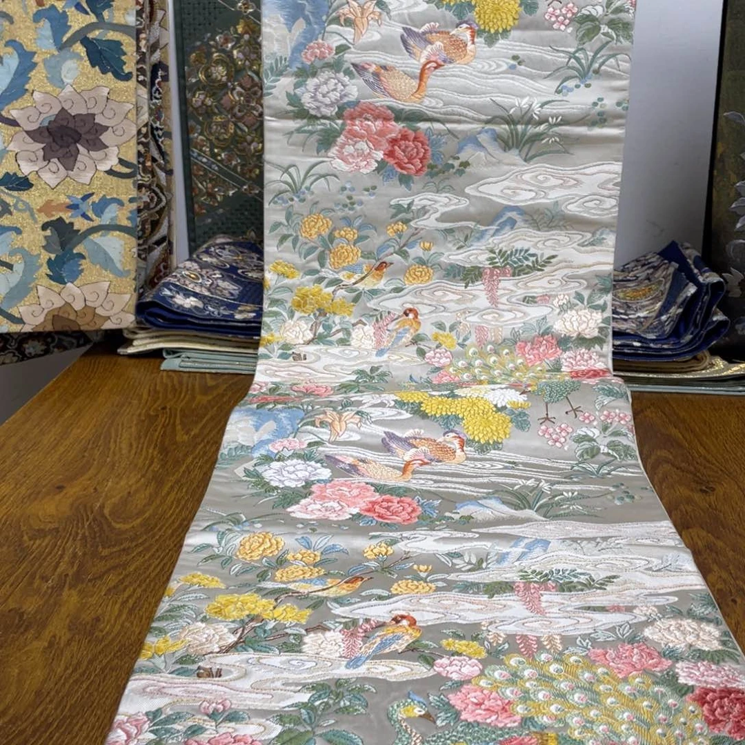 织绣织锦技艺高超33