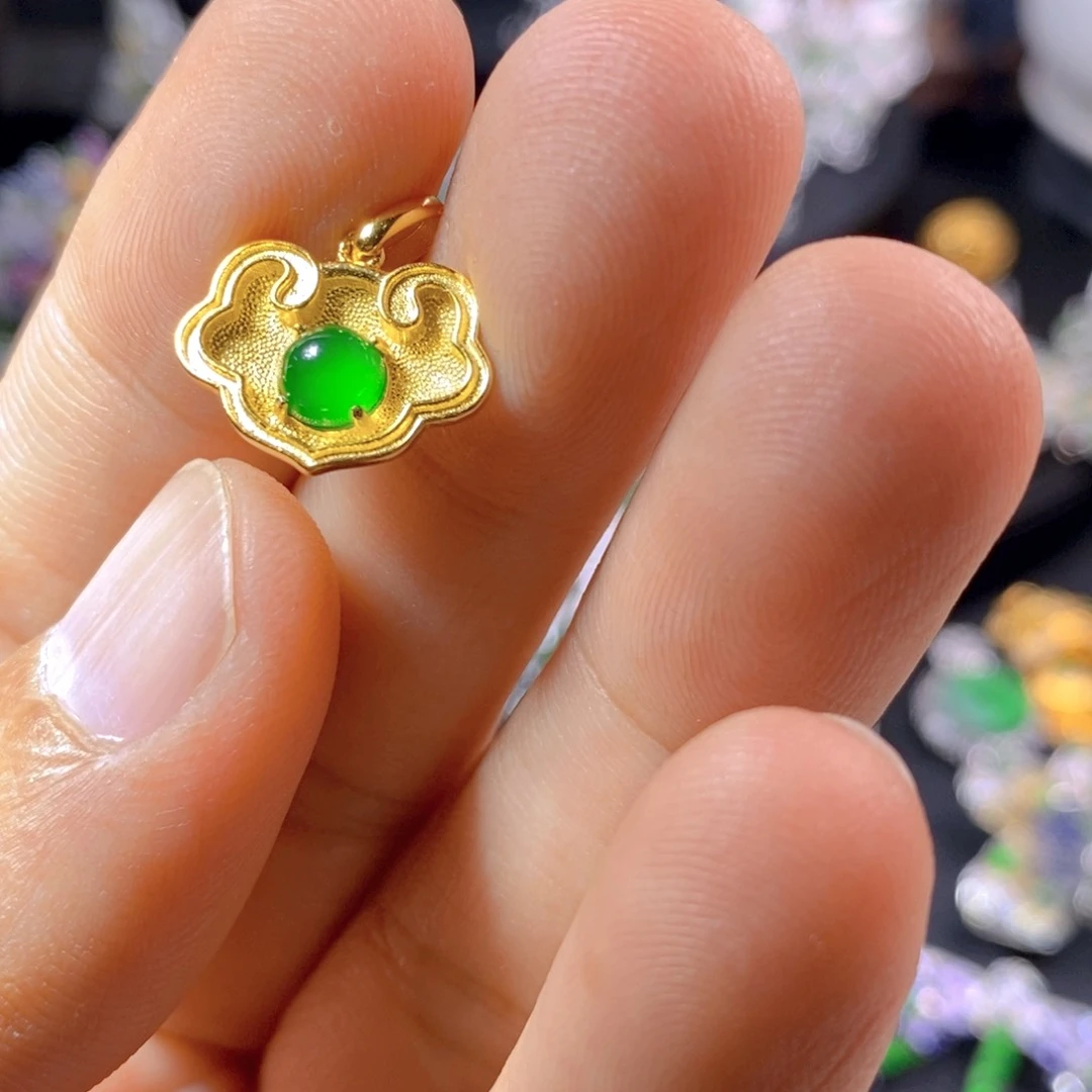 翡翠银S925镶嵌颈饰天然翡翠