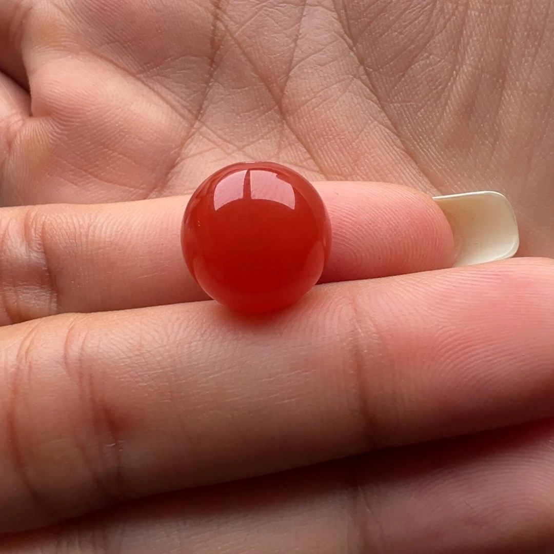 南红玛瑙未镶嵌圆珠12.6孔皮裂