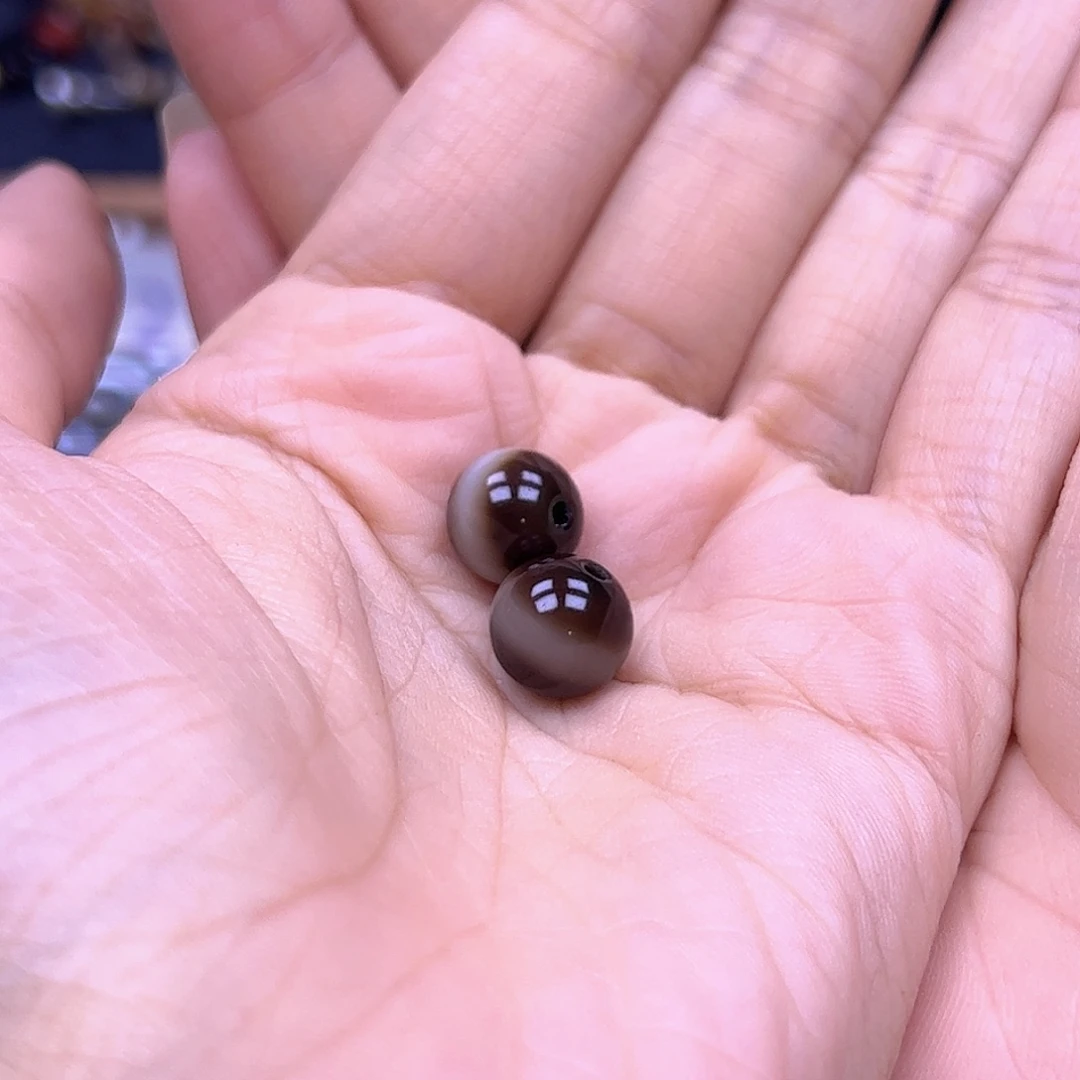 彧***一玛瑙/玉髓未镶嵌颈饰