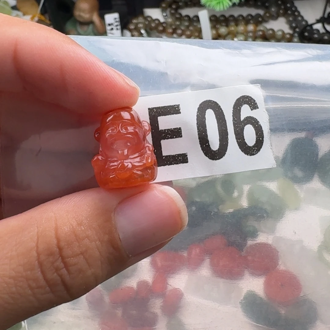 南红玛瑙未镶嵌珠宝奇石